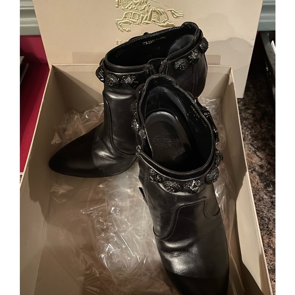 Burberry- Gladiator detail bootie - Picture 2 of 2